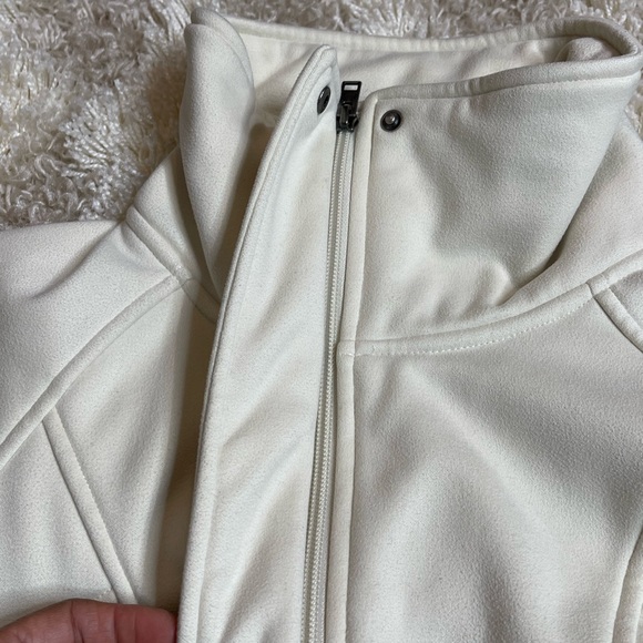 The North Face Cozy Zip Up  Jacket - Picture 5 of 11